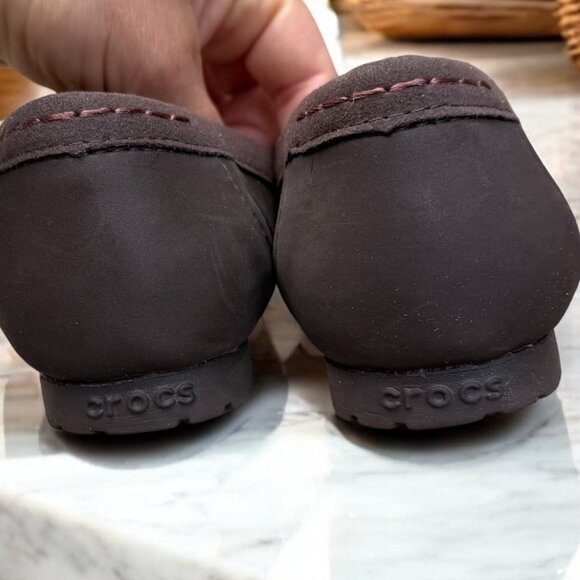 Crocs NWOB Marin ColorLite Loafers Women's Size 6.5 Mahogany Brown Slip On - Picture 5 of 11